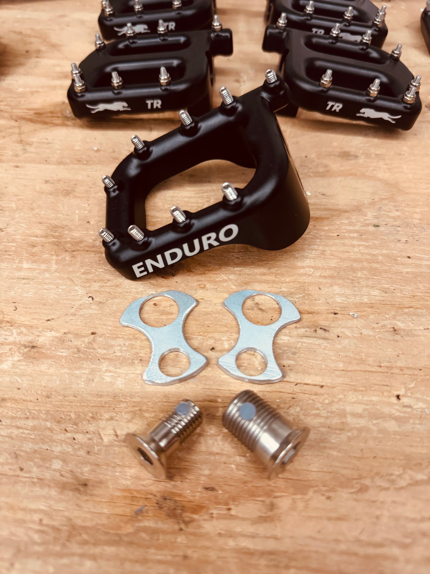 Enduro Platform Mounting Hardware