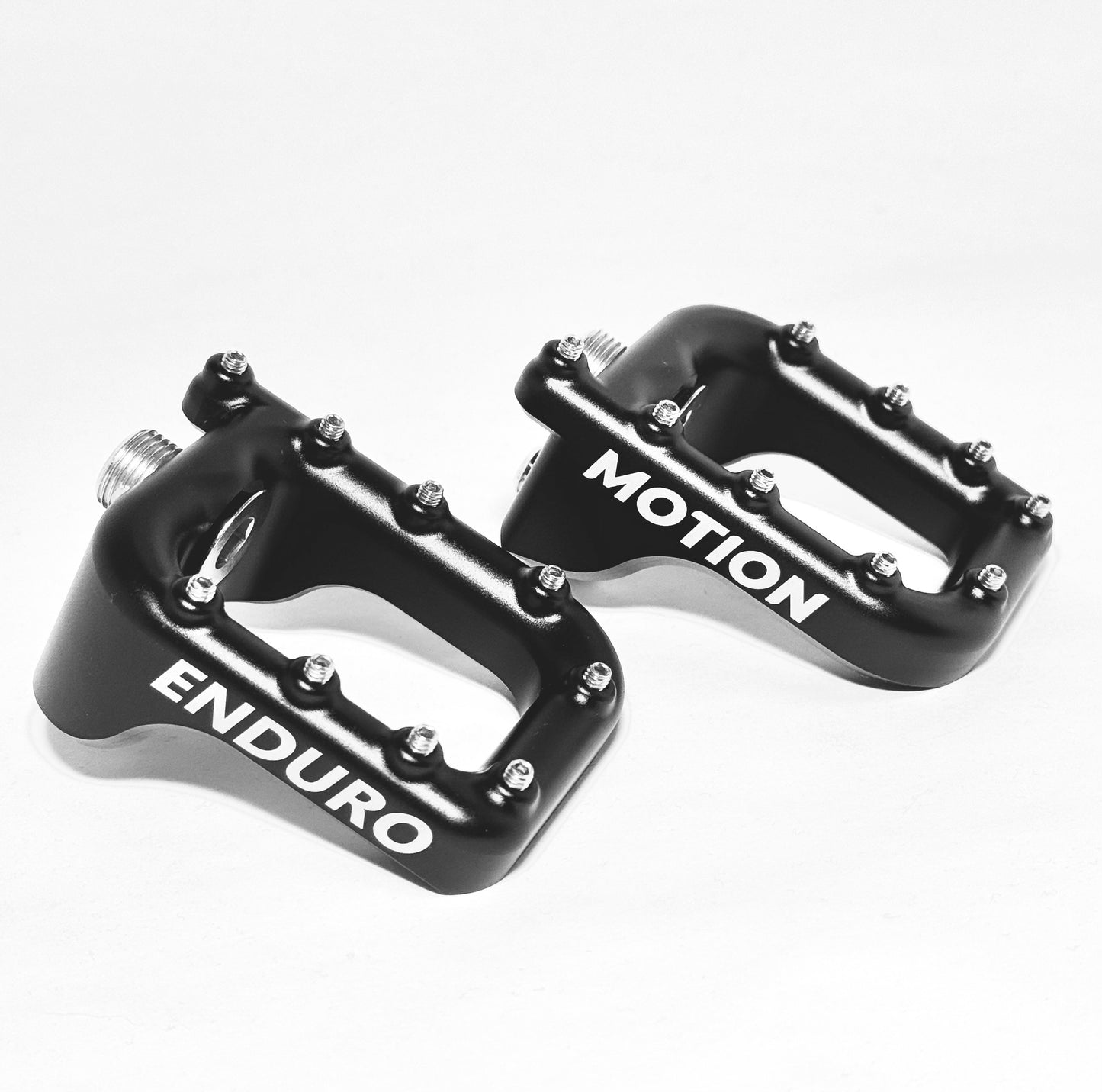 Footpegs that fit:
Surron Light Bee X
E Ride Pro-SS 2.0
79Bike Falcon M